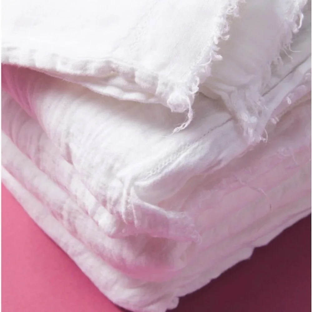 NWOT PiuBelle Hemstitch White Linen Queen Sheet Set